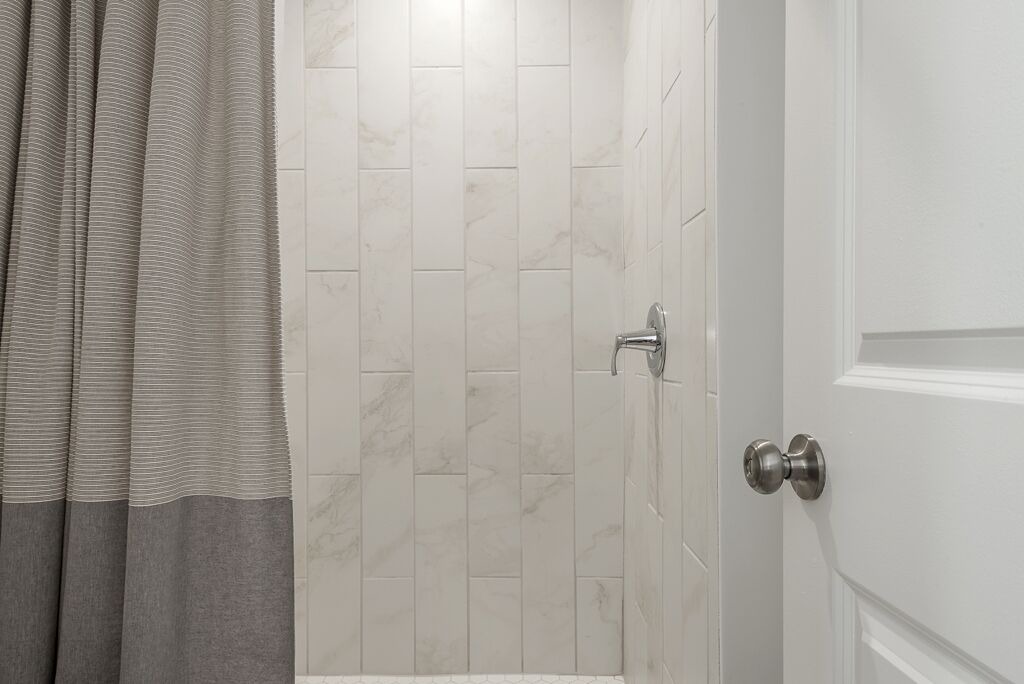 Photo of Bathroom in Largo