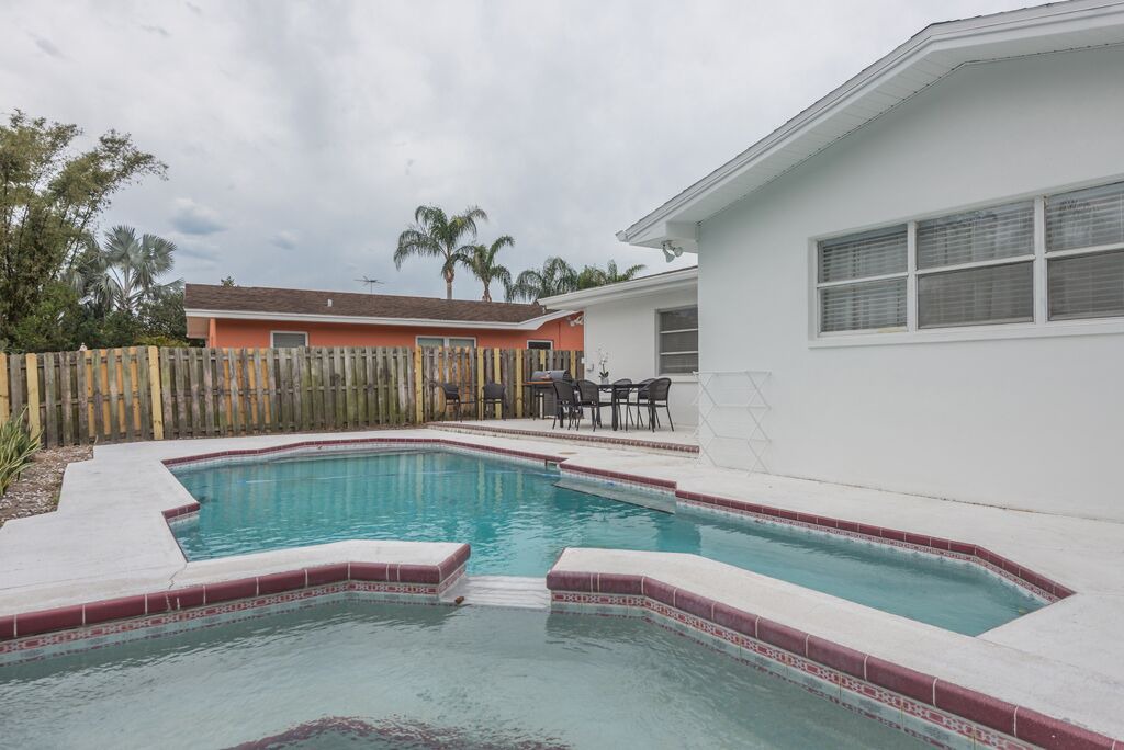 Photo of Outdoor in Largo