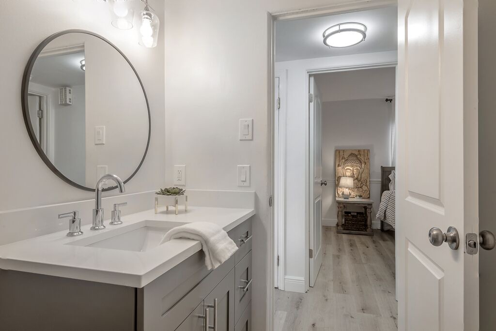 Photo of Bathroom in Largo
