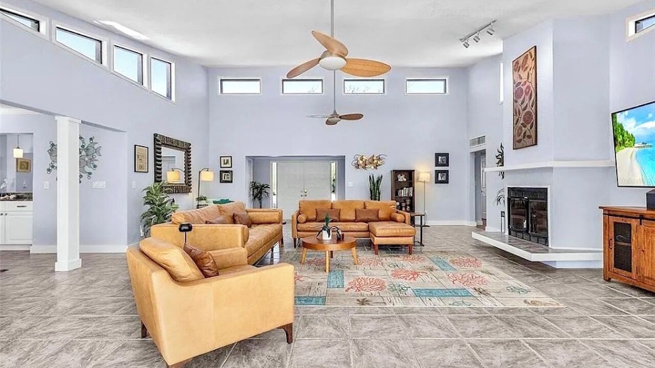 Photo of Livingroom in Siesta Key