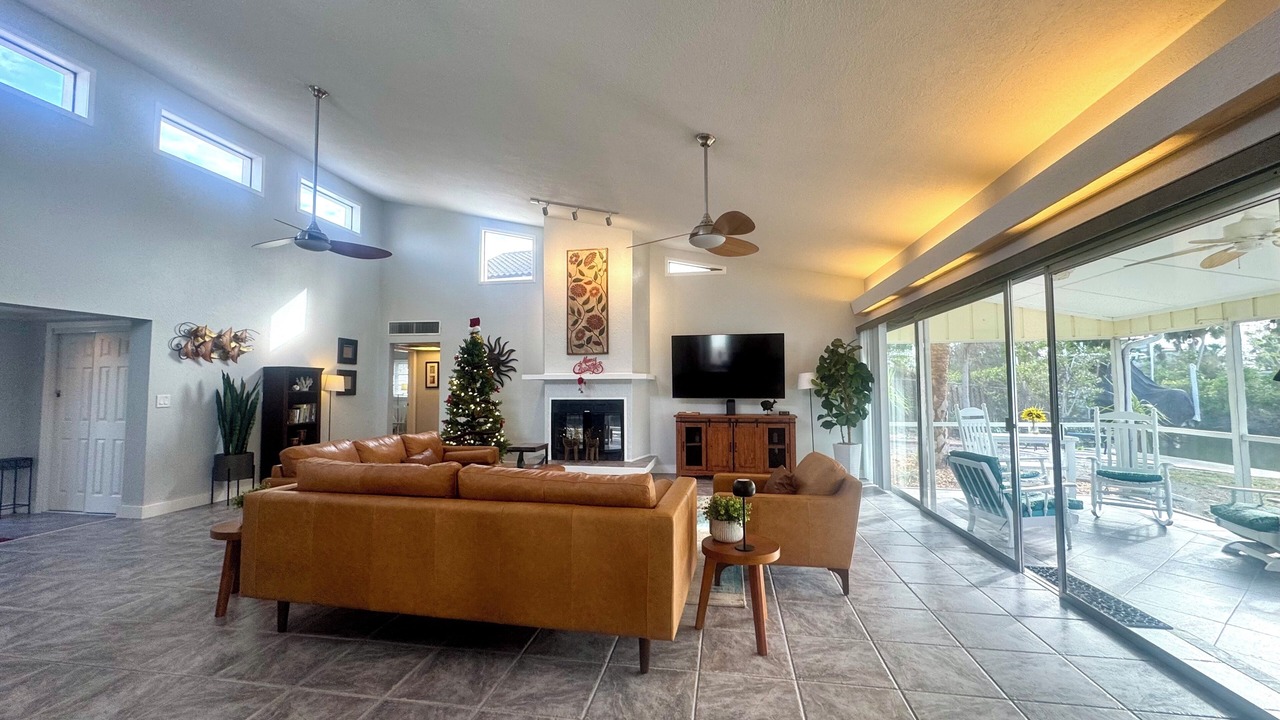 Photo of Livingroom in Siesta Key