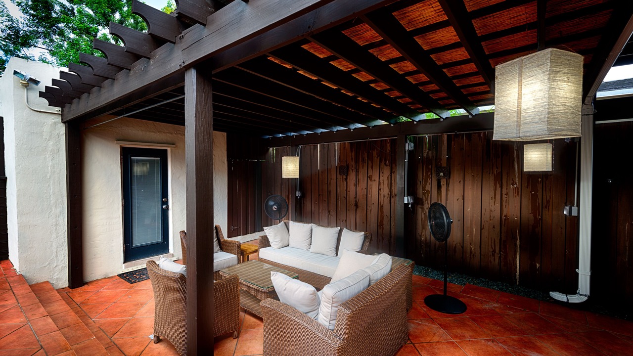 Photo of Patio Balcony in Coral Way