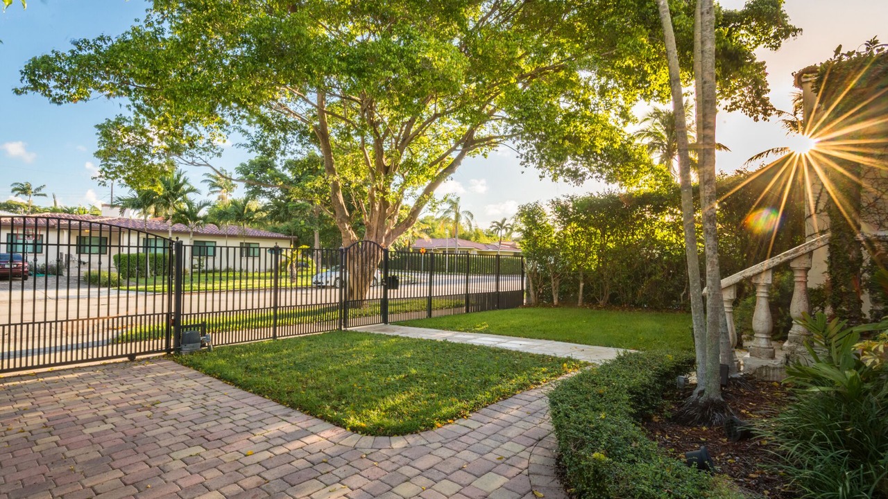 Photo of Others in Coral Way