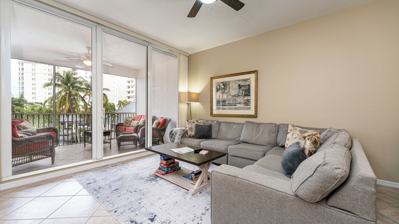 Photo of Bedroom in Vanderbilt Beach