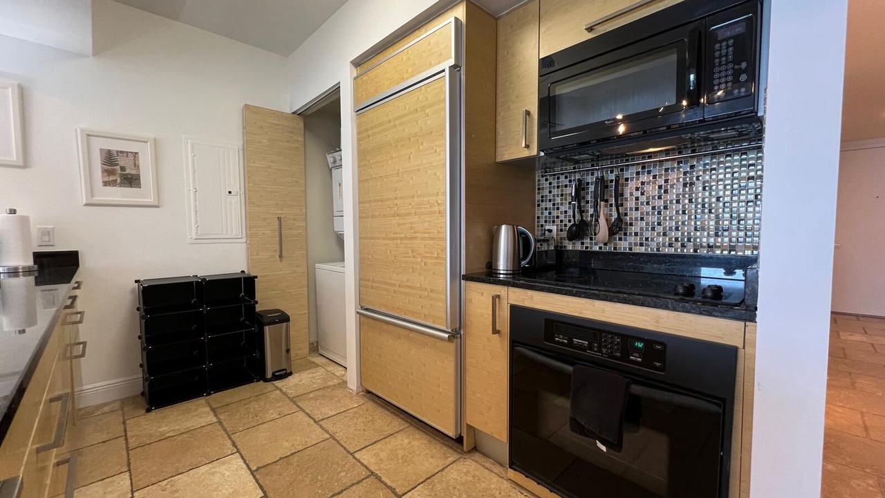 Photo of Kitchen in Hallandale Beach