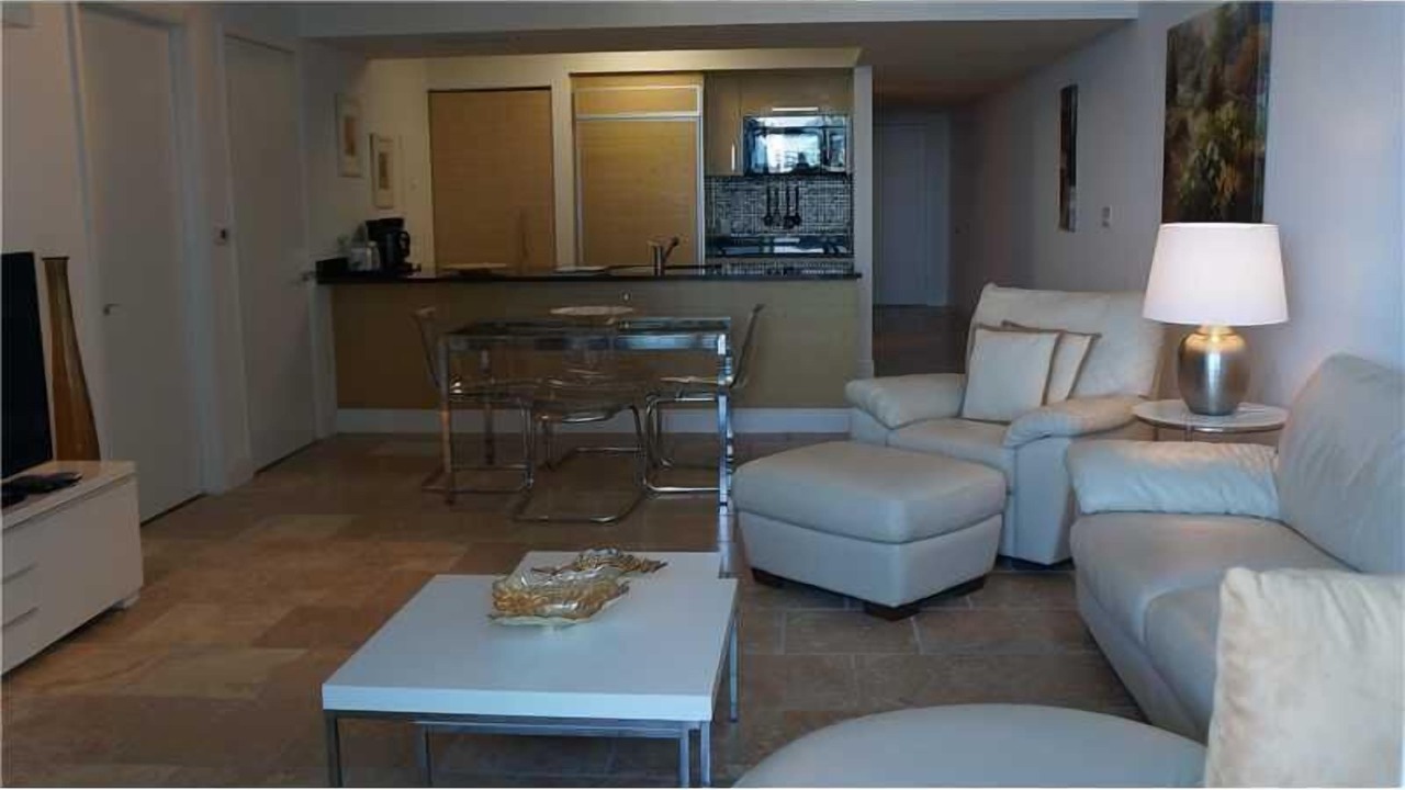 Photo of Livingroom in Hallandale Beach