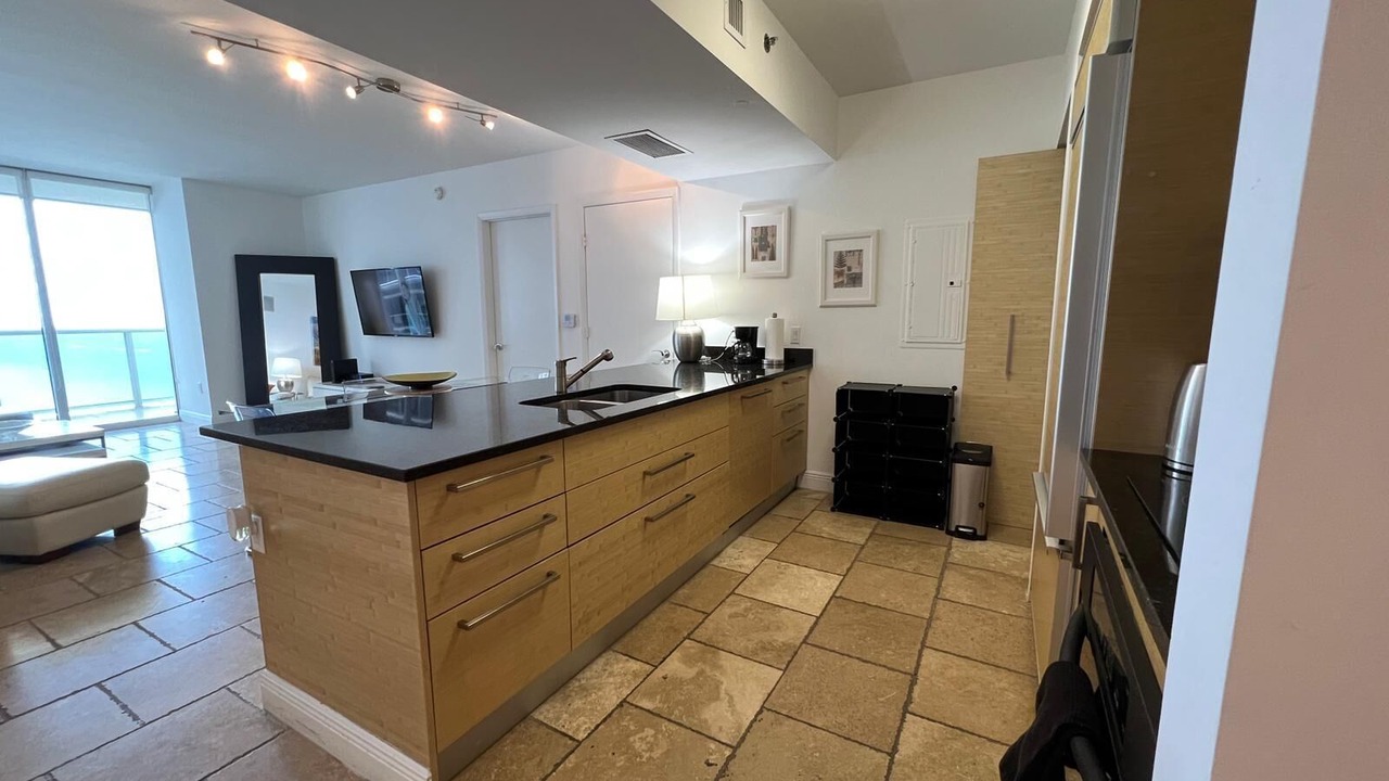 Photo of Kitchen in Hallandale Beach