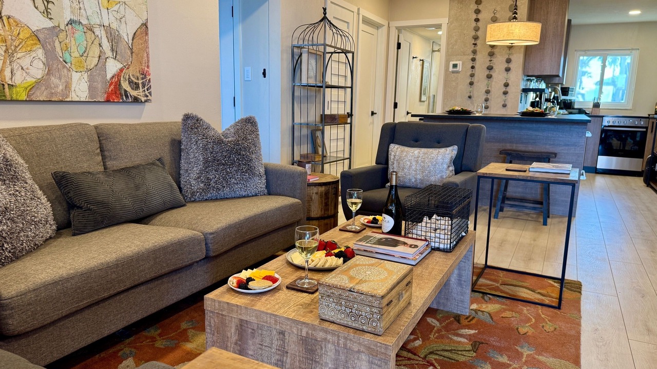 Photo of Livingroom in Bradenton Beach