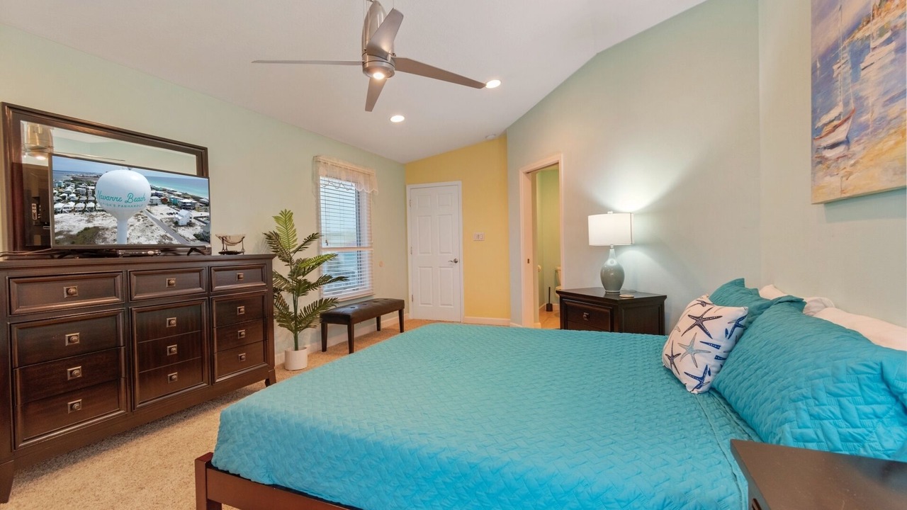 Photo of Bedroom in Navarre Beach