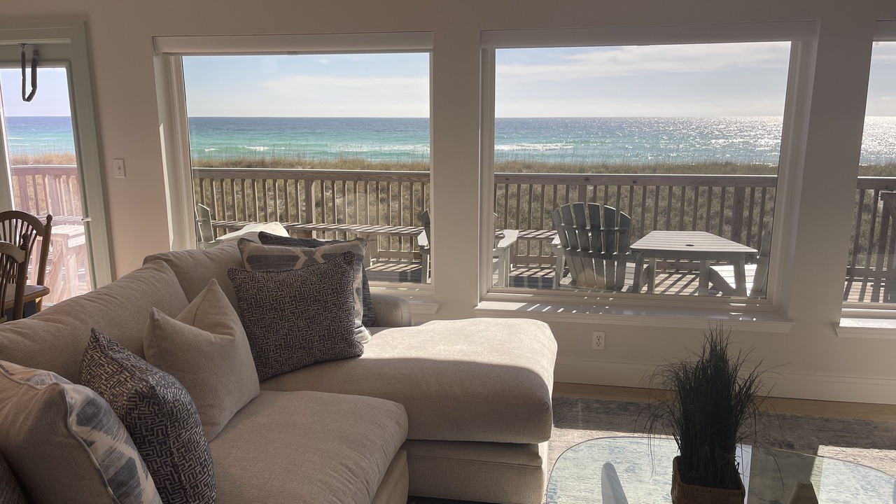 Photo of Livingroom in Sugar Beach