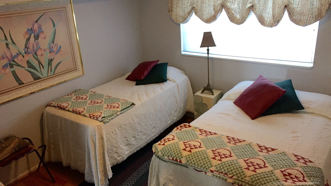 Photo of Bedroom in Wilbur-By-The-Sea