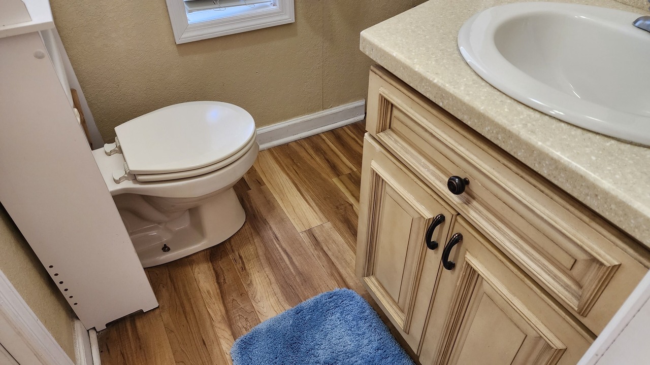 Photo of Bathroom in Apalachicola