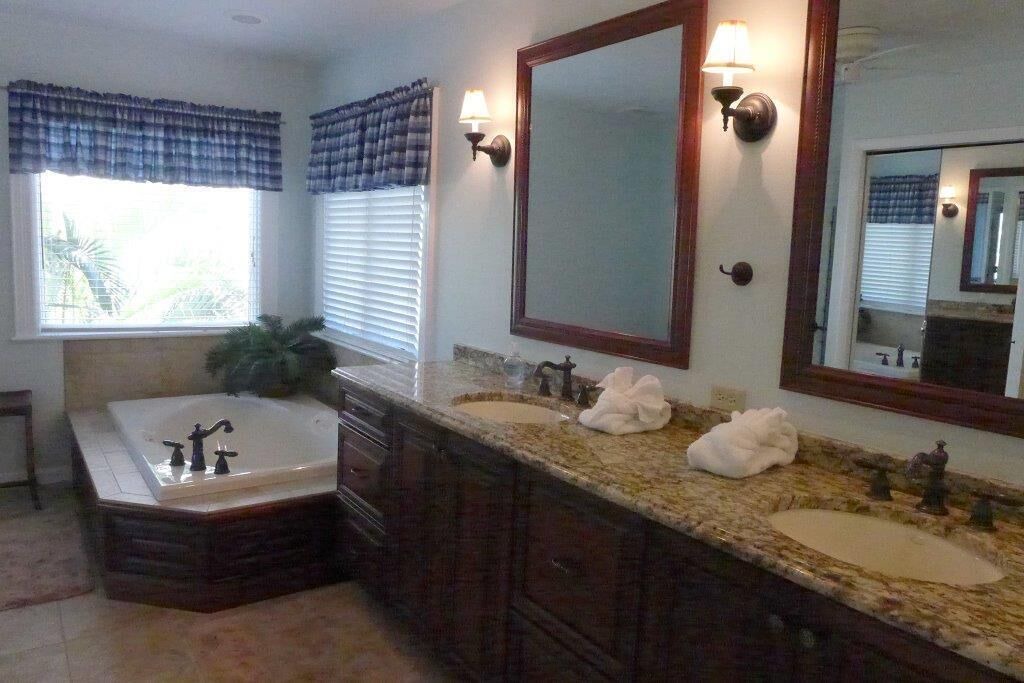 Photo of Bathroom in Boca Grande