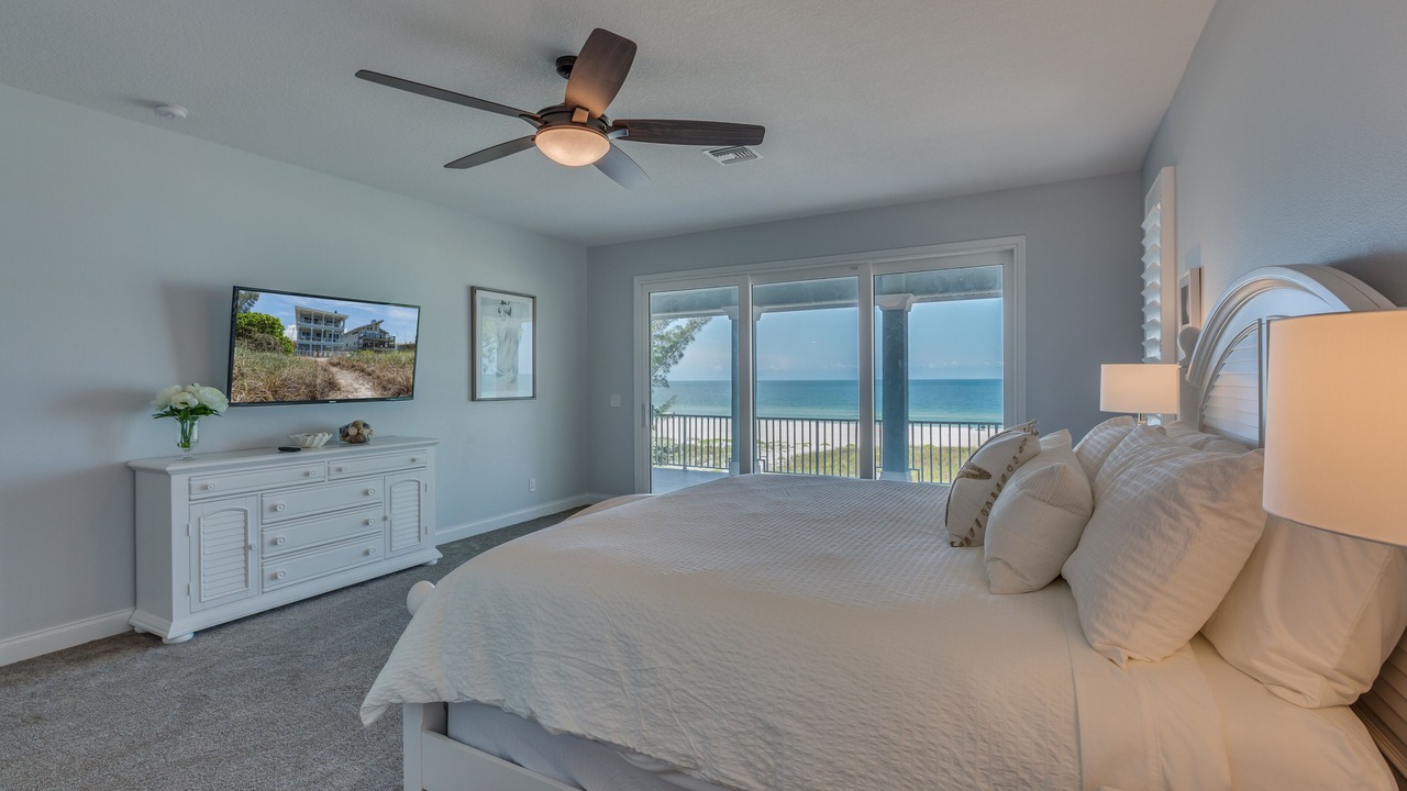Photo of Patio Balcony in Treasure Island
