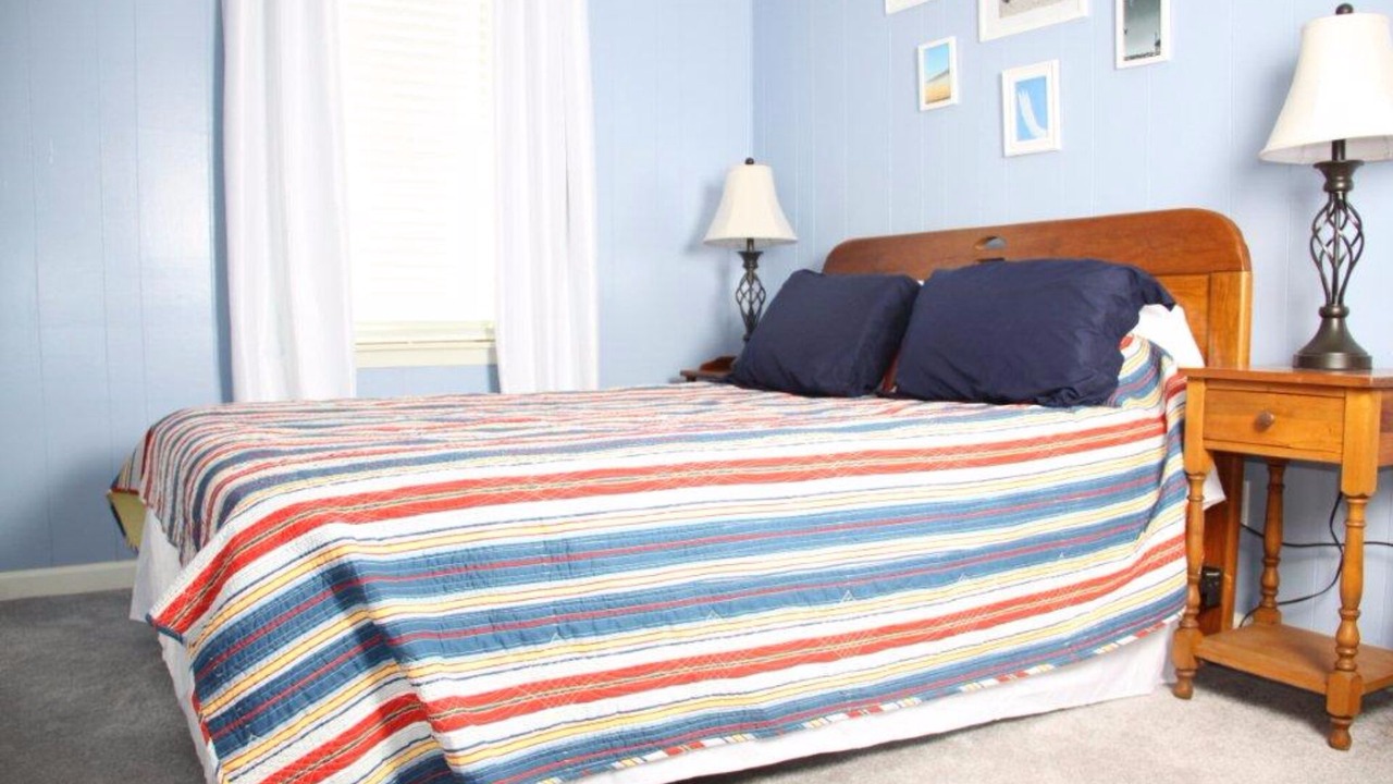 Photo of Bedroom in Surf Side Shores
