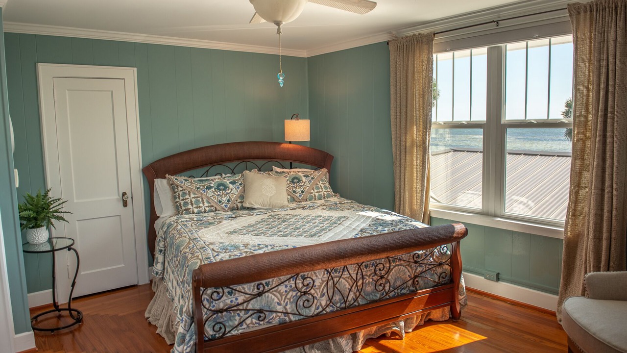 Photo of Livingroom in Port St. Joe