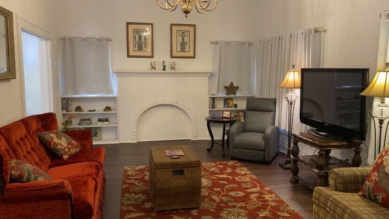Photo of Livingroom in DeLand