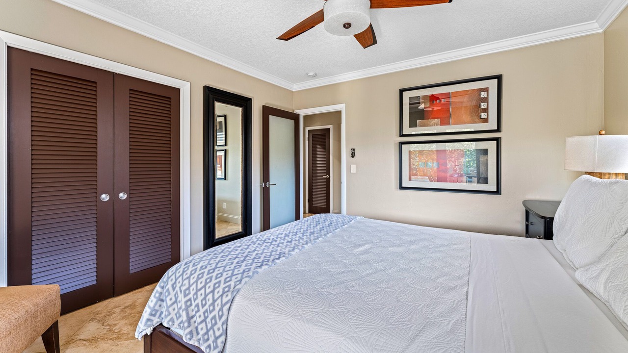 Photo of Bedroom in Lauderdale-by-the-Sea