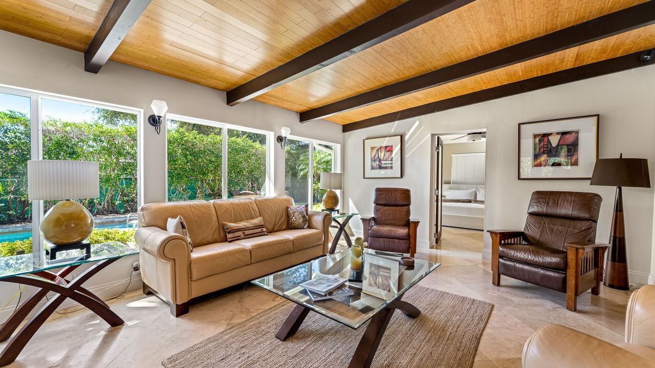 Photo of Livingroom in Lauderdale-by-the-Sea