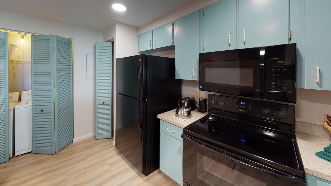 Photo of Kitchen in Satellite Beach