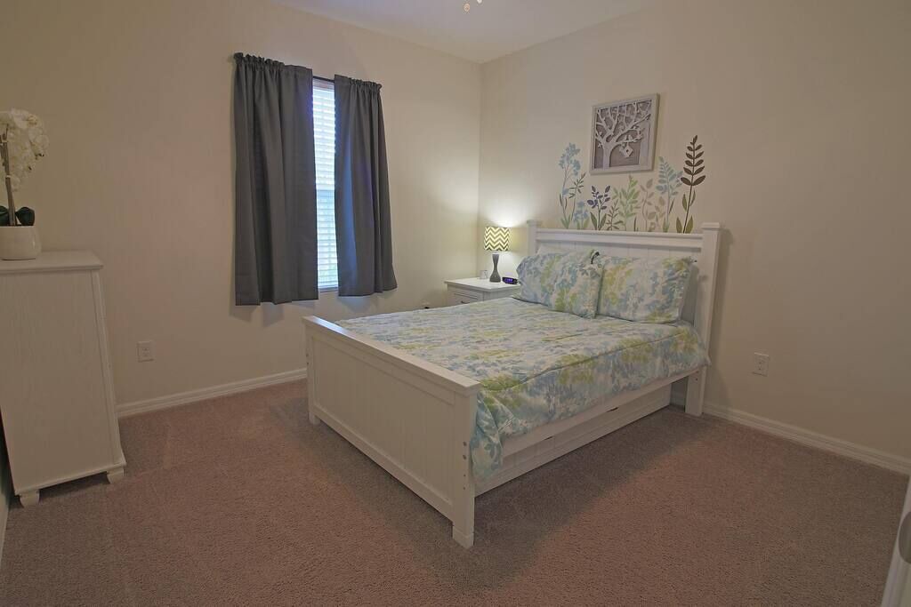 Photo of Bedroom in South Gulf Cove