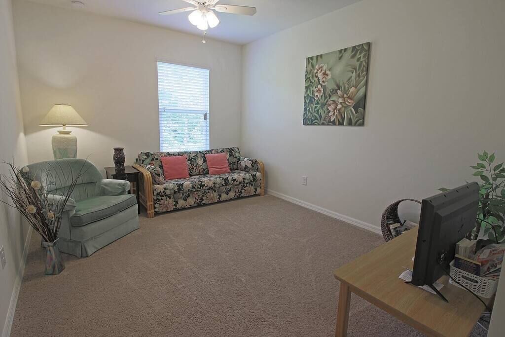 Photo of Livingroom in South Gulf Cove
