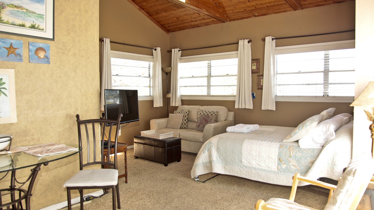Photo of Bedroom in Clearwater Beach