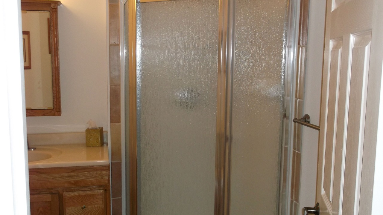 Photo of Bathroom in Glenville