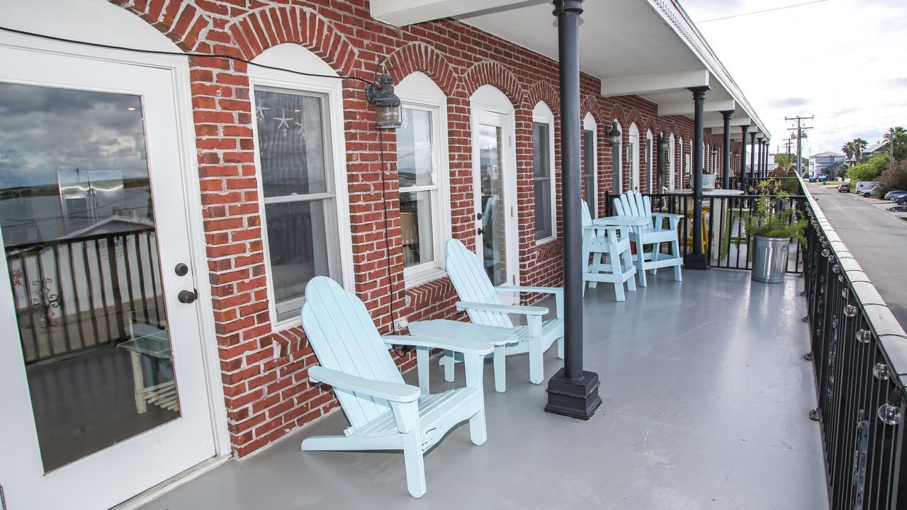 Photo of Patio Balcony in Historic Downtown Apalachicola