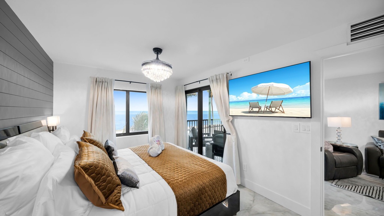 Photo of Bedroom in Mid Island