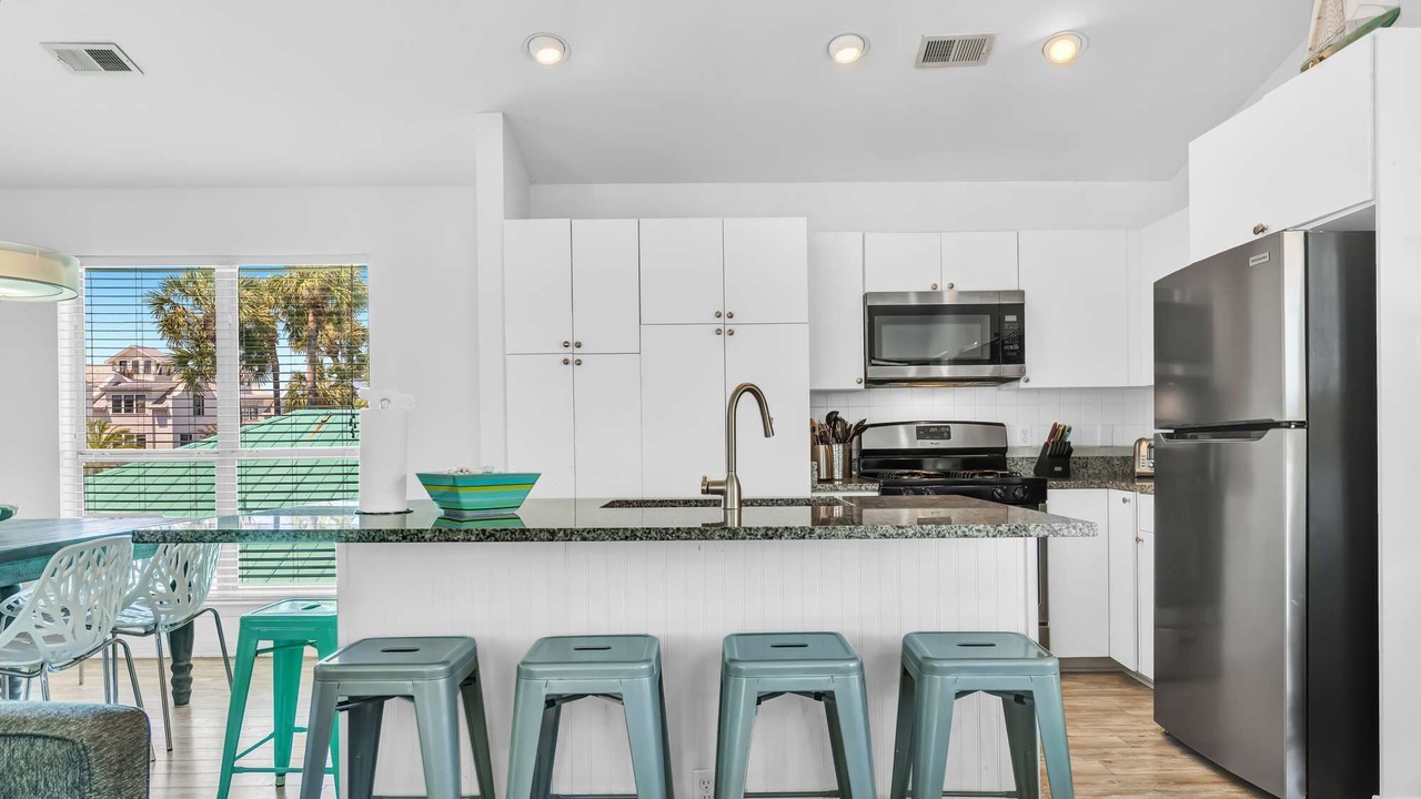 Photo of Kitchen in Crystal Shores
