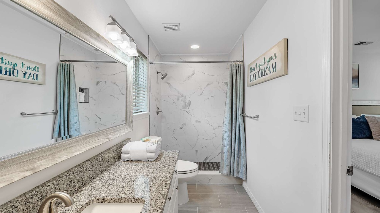 Photo of Bathroom in Crystal Shores