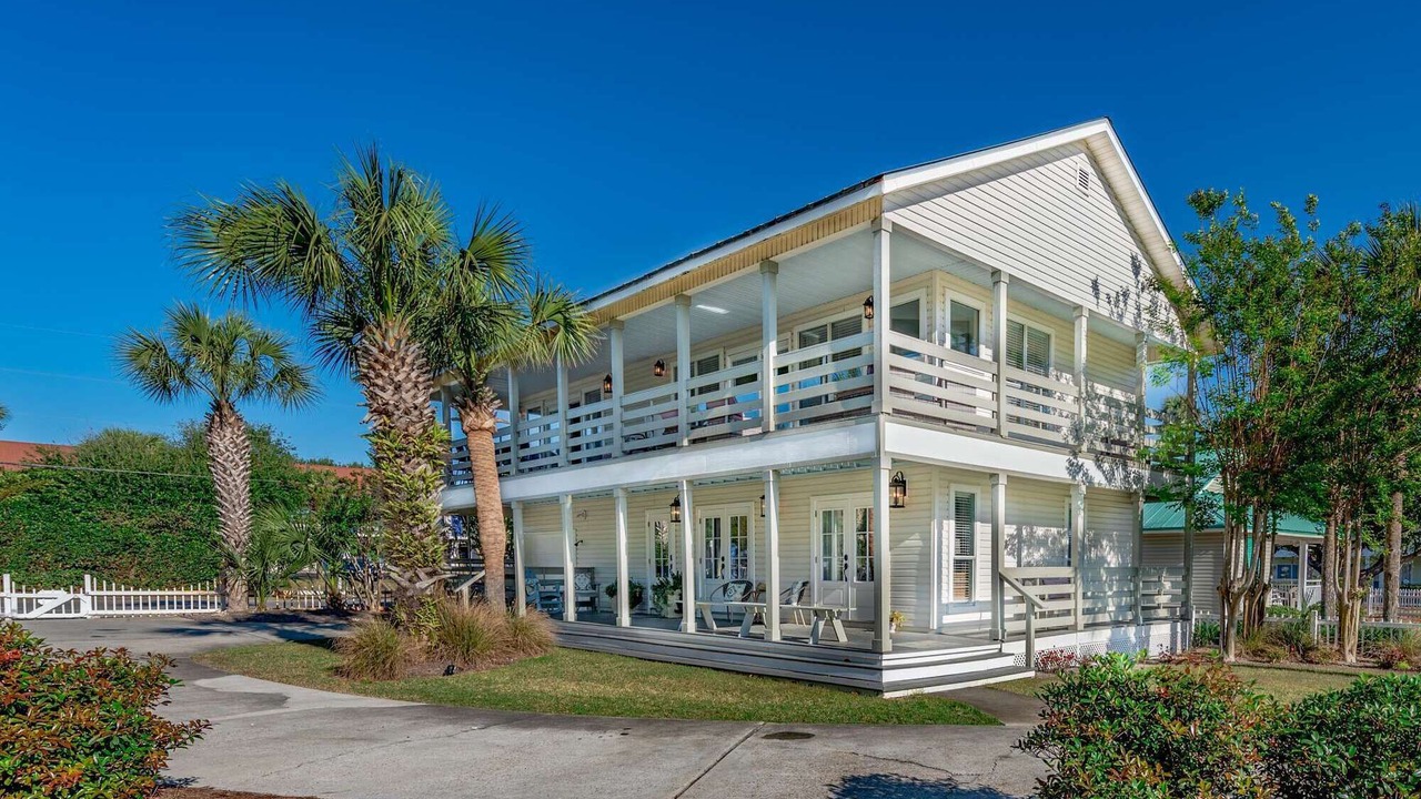 Photo of Outdoor in Crystal Shores