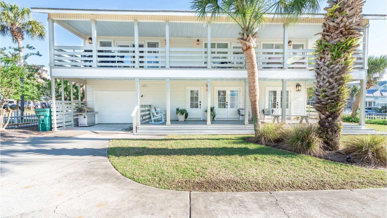 Photo of Outdoor in Crystal Shores