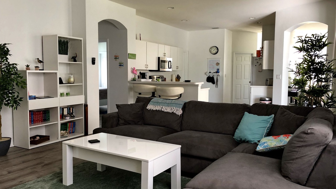 Photo of Livingroom in Beachwalk Isles