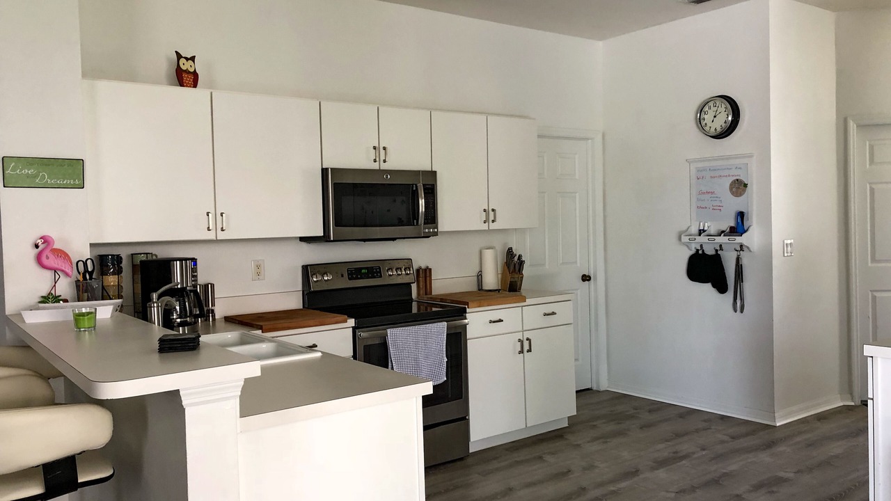 Photo of Kitchen in Beachwalk Isles