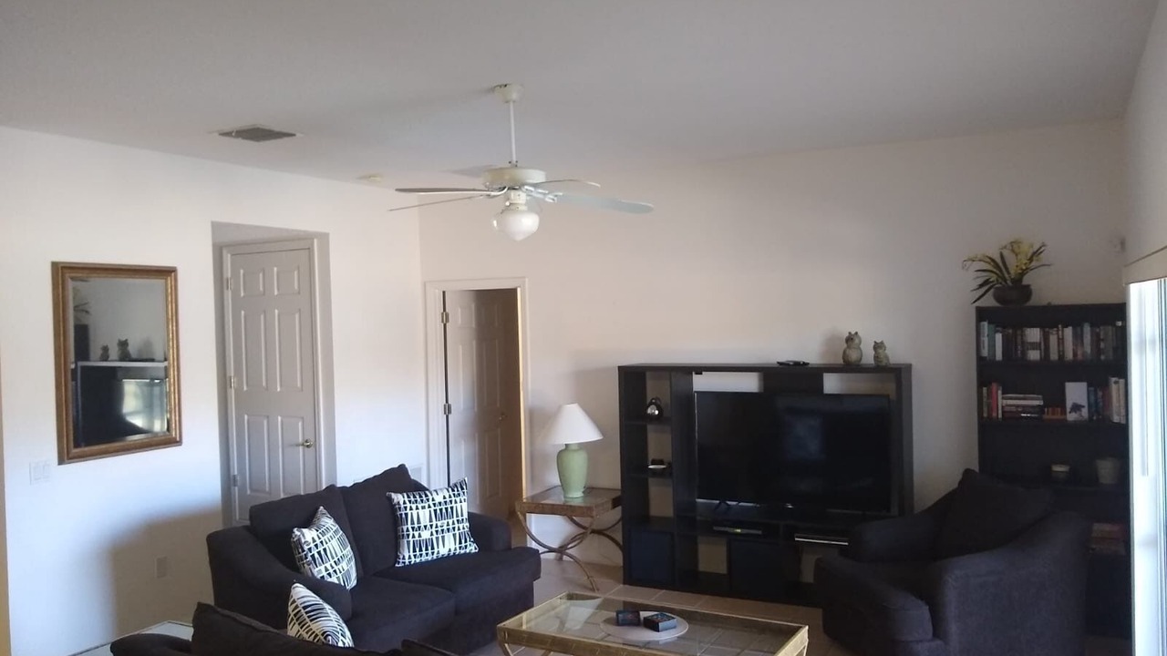 Photo of Livingroom in Highgate Park