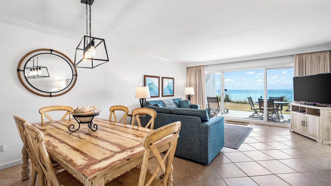 Photo of Livingroom in Miramar Beach