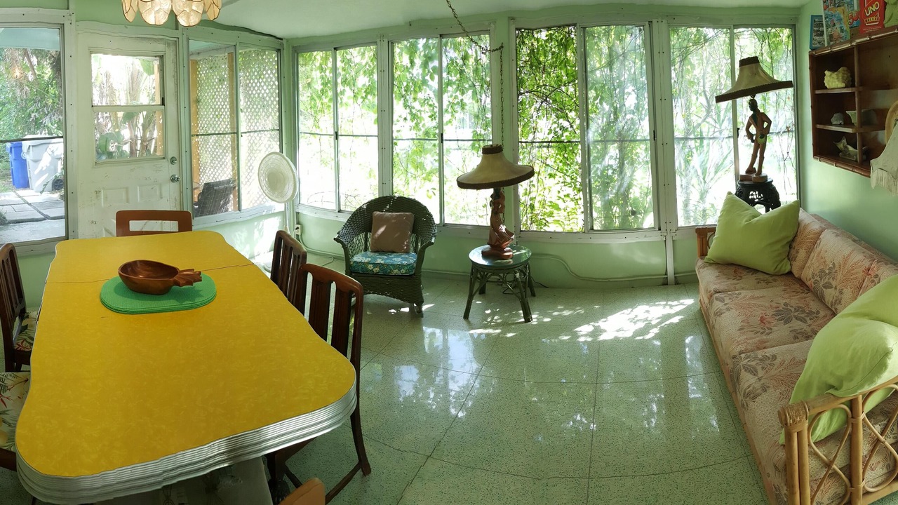 Photo of Bedroom in Roseland