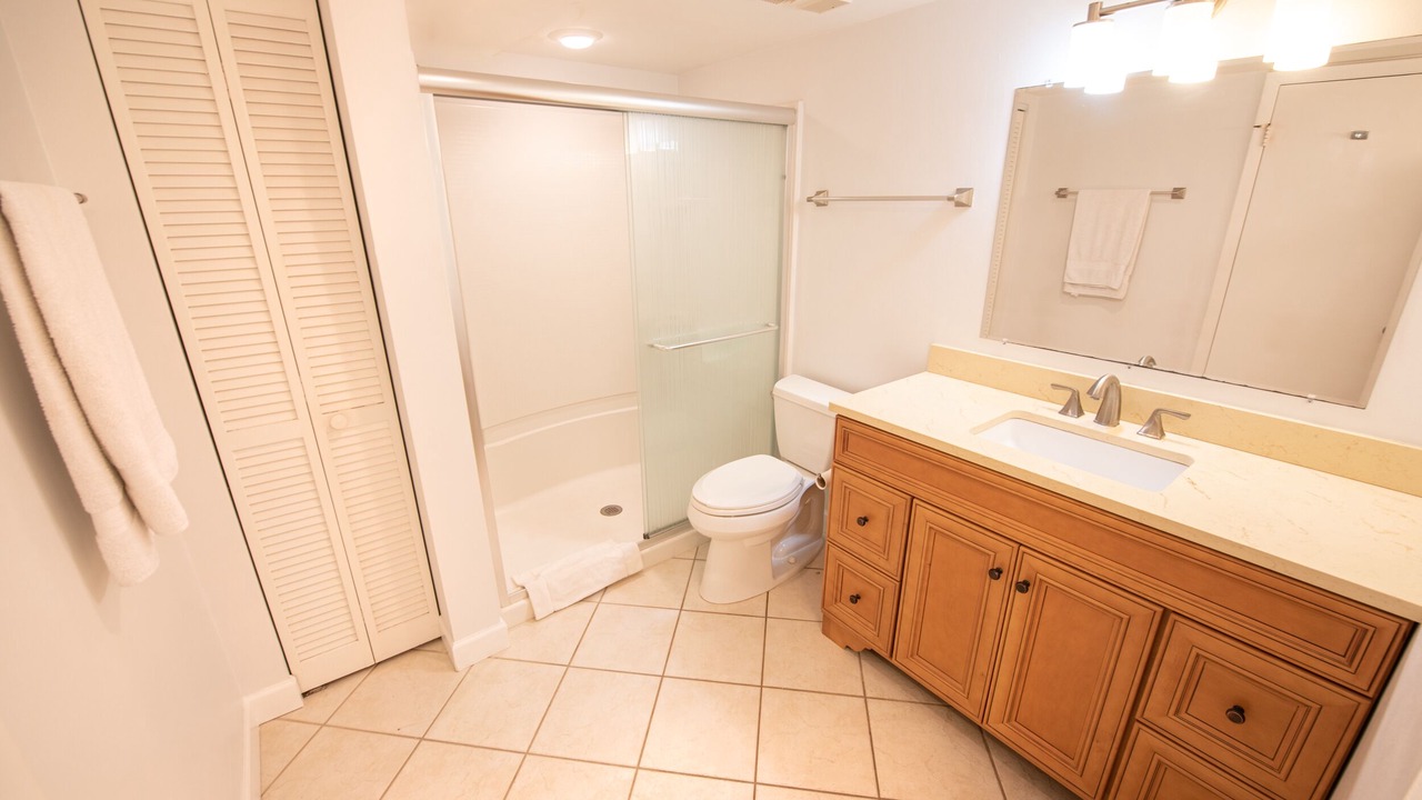 Photo of Bathroom in Indian Harbour Beach