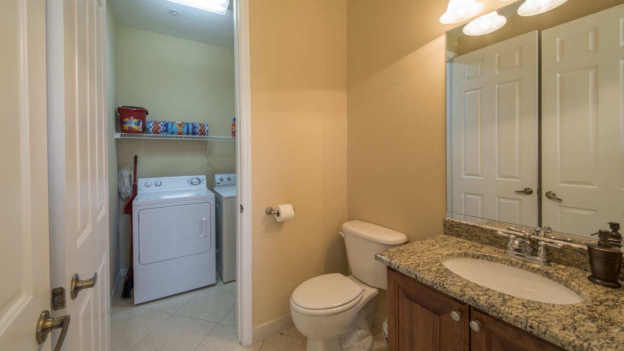 Photo of Bathroom in Naples