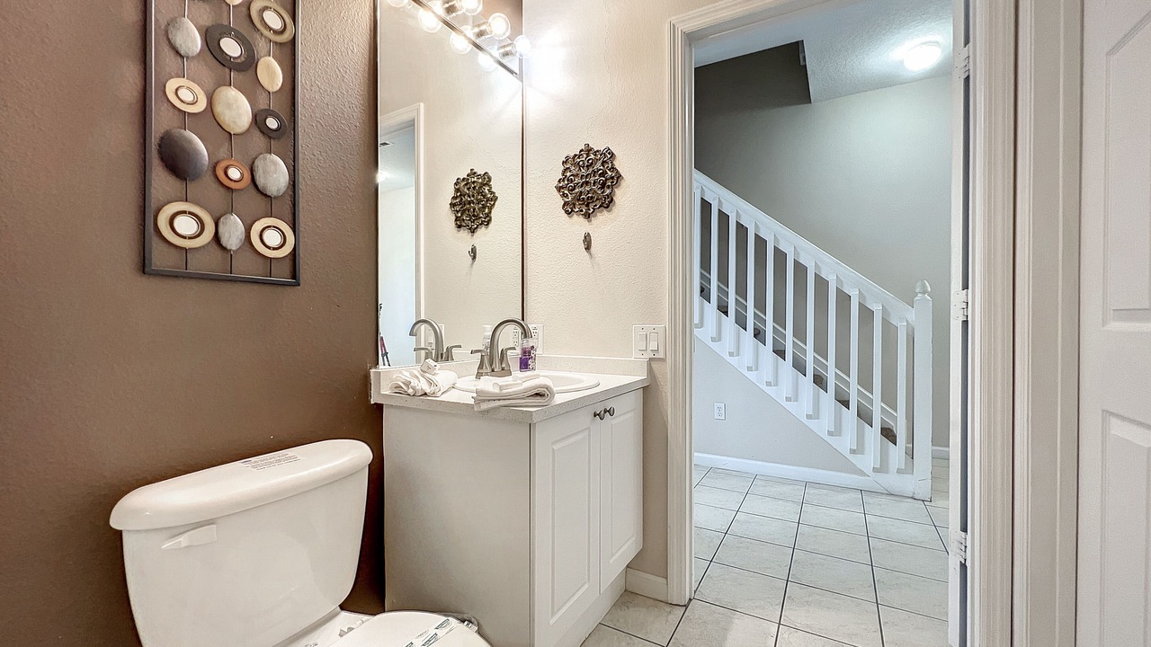 Photo of Bathroom in Windsor Palms