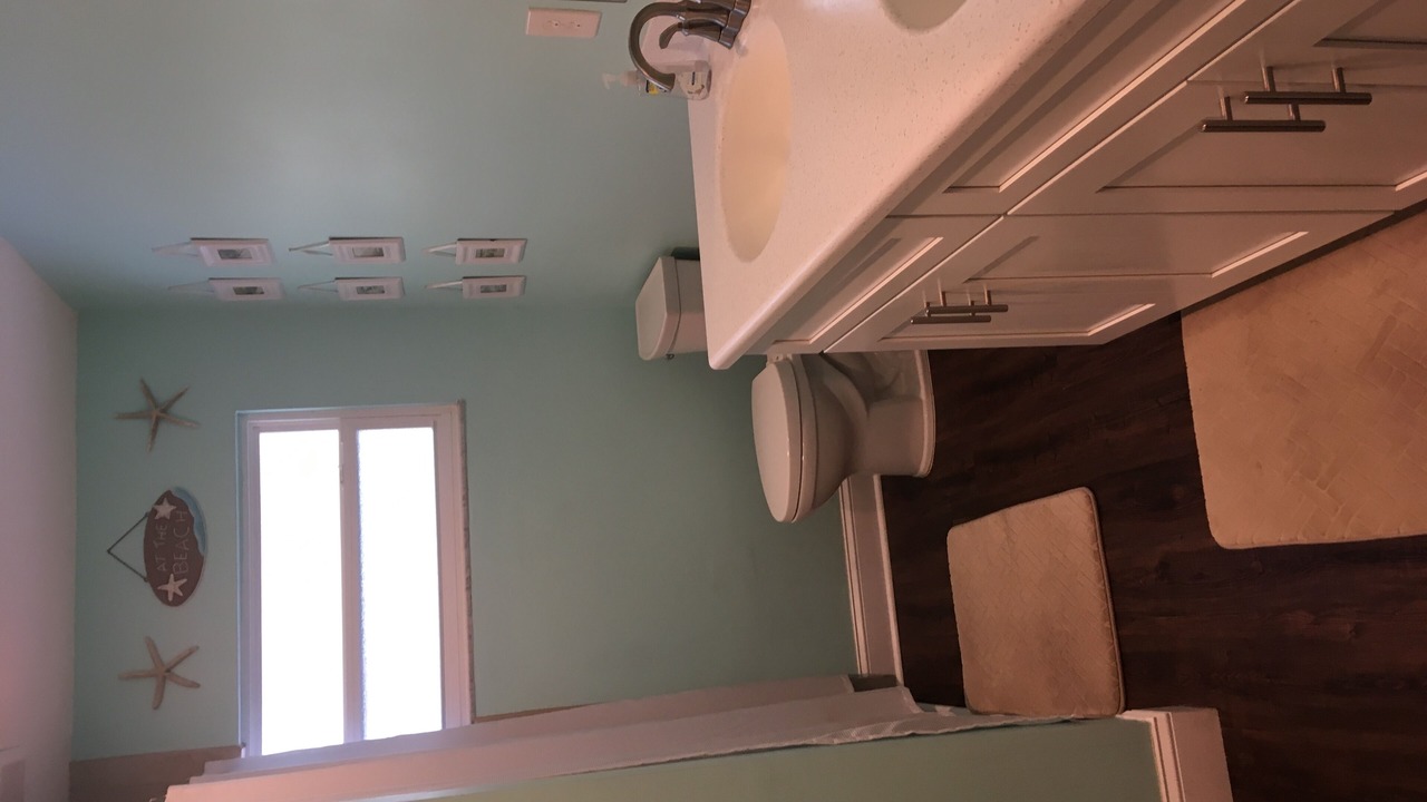 Photo of Bathroom in Neptune Beach