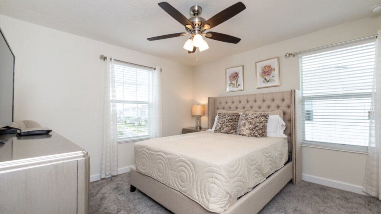 Photo of Bedroom in Davenport