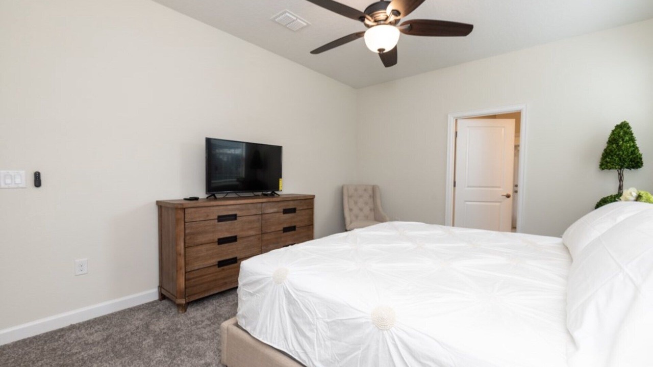 Photo of Bedroom in Davenport