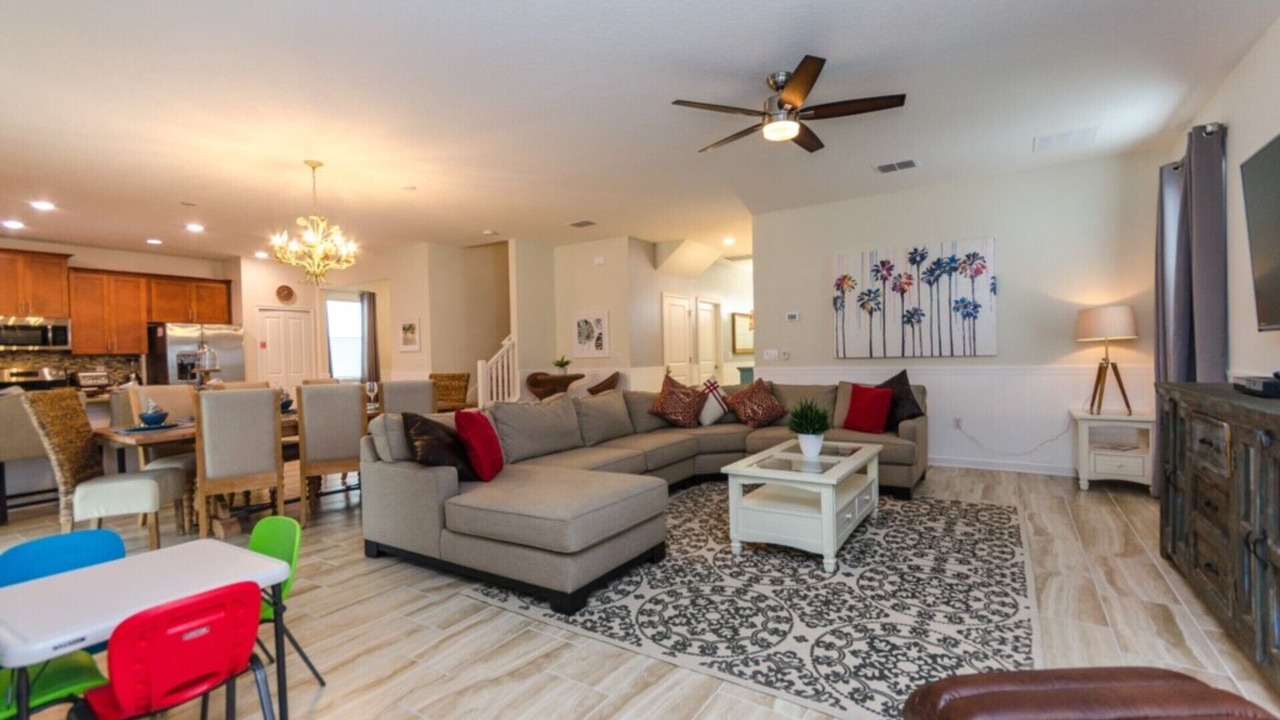 Photo of Livingroom in Davenport