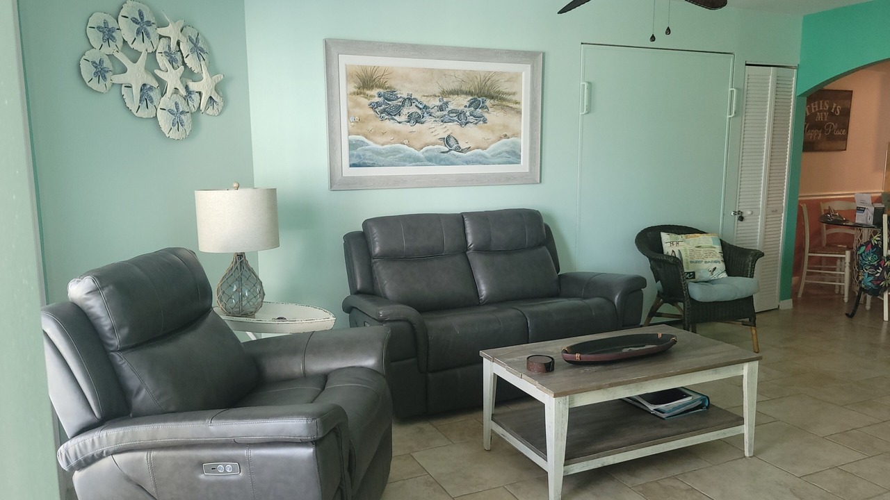 Photo of Livingroom in Villages of Seaport