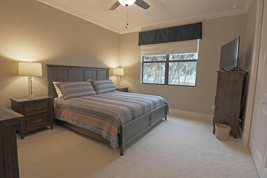 Photo of Bedroom in Pine Valley
