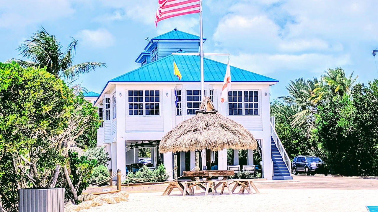 Photo of Others in Tavernier