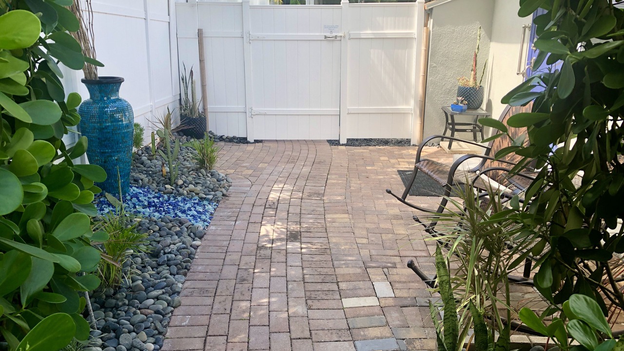 Photo of Patio Balcony in Lake Park